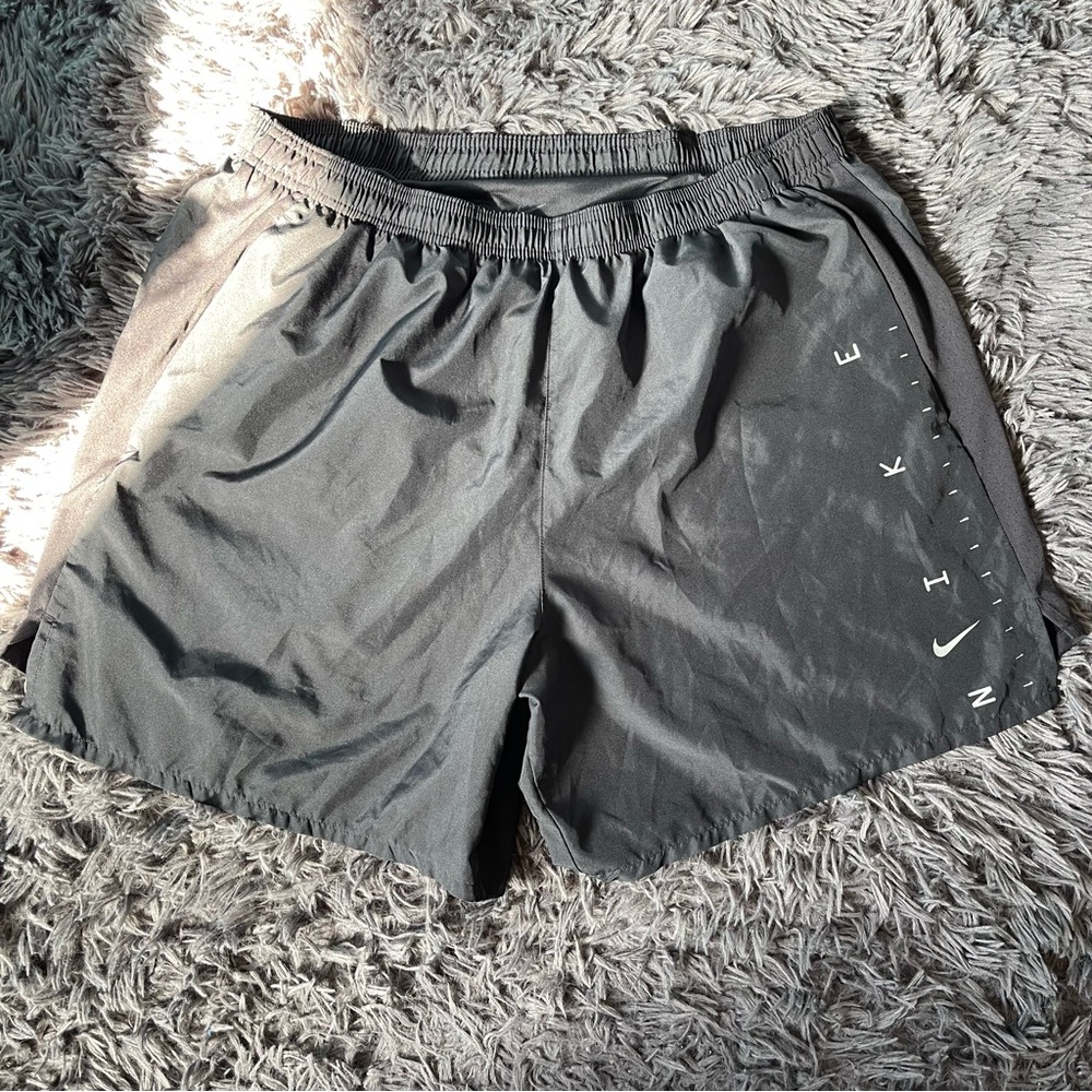 Nike Dri fit Black Athletic Runner Shorts w/ Drawstrings & Lower Back Pocket